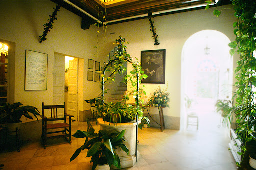 fotografías del interior de la casa de la calle nueva, que es hoy la Casa Museo de Zenobia y Juan Ramón