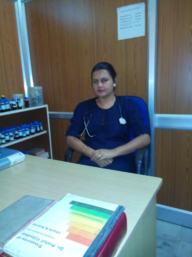 Dr. Navneet Kaur Homeopathy Clinic, HM52, Phase 3B-1, Sector 59, Sahibzada Ajit Singh Nagar, Punjab, India, Homeopath, state PB