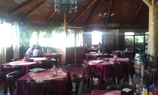 Hosteria Itahue, Panamericana Sur 375, Molina, VII Región, Chile, Restaurante | Maule