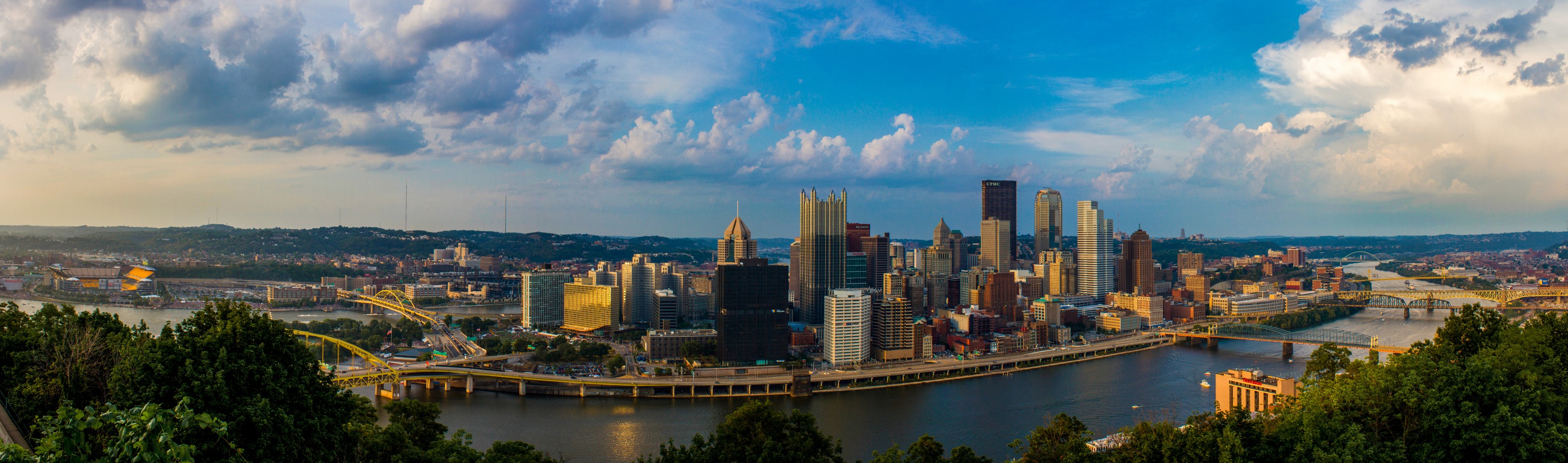 Pittsburgh Skyline by Photographer Matt Sunday