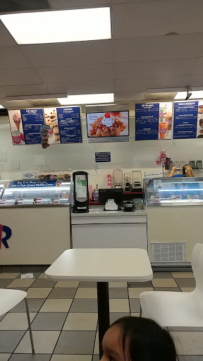 Ice Cream Shop «Baskin-Robbins», reviews and photos, 521 N Montebello Blvd, Montebello, CA 90640, USA