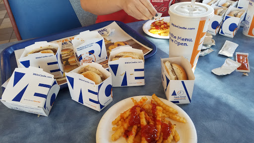 Fast Food Restaurant «White Castle», reviews and photos, 6290 Grand Ave, Gurnee, IL 60031, USA
