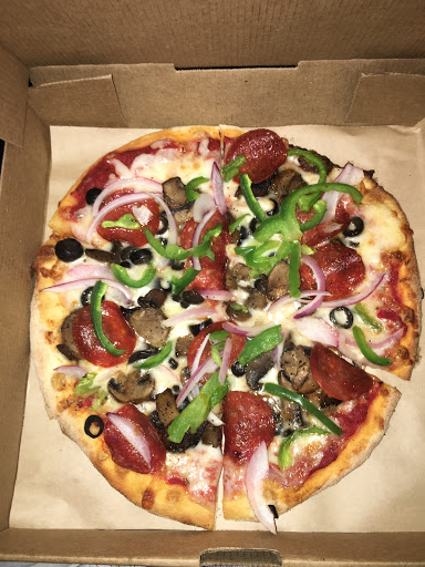 Pizza Restaurant «Your Pie», reviews and photos, 4828 W Deer Lake Dr, Jacksonville, FL 32246, USA