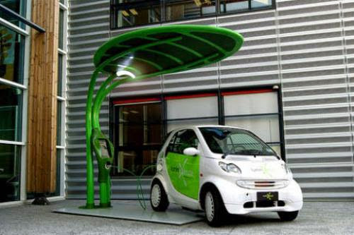 Solar Power Shines In Electric Car Industry