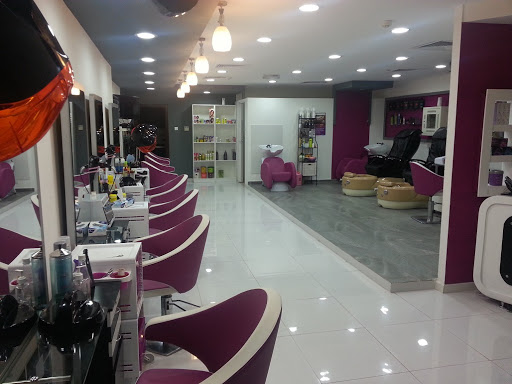 GlamourZone Ladies Salon, Shop 2، Abdul Aziz Building, Al Nahda 1 - Dubai - United Arab Emirates, Nail Salon, state Dubai