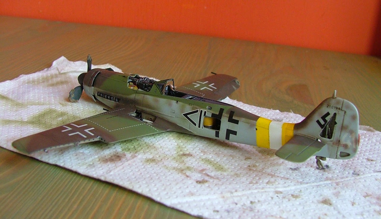 [Tamiya] Focke Wulf FW 190D-9 - Page 3 DSCF9924