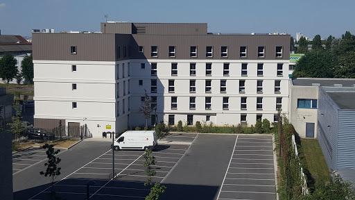 B&B HOTEL Paris Romainville Noisy-Le-Sec