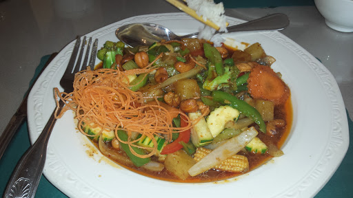 Thai Restaurant «Bann Thai Restaurant», reviews and photos, 7 S Main St, Cheshire, CT 06410, USA