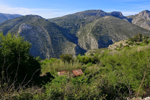 Senderismo por España. Mis rutas favoritas: emblemáticas, paseos y caminatas - Blogs de España - La Catedral del Senderismo y sus 6.000 escalones: La Vall de Laguar (Alicante). (21)