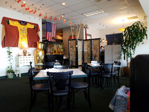 Chinese Restaurant «Hunan Pearl Restaurants», reviews and photos, 15160 Bangy Rd, Lake Oswego, OR 97035, USA