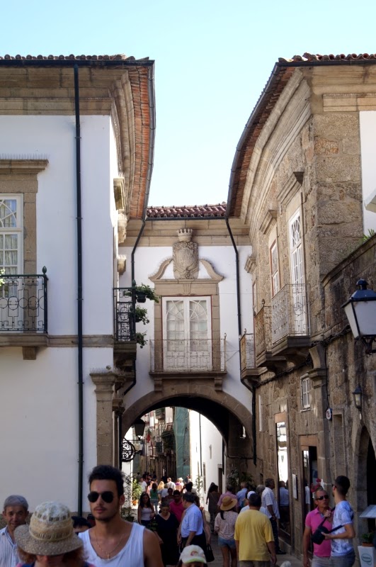 16/08- Braga, Briteiros y Guimaraes: De escaleras y los orígenes de Portugal - Descubre conmigo el Norte de Portugal (66)