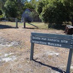 Signpost outside fence at Scotts Hut (105385)