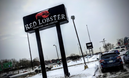 Seafood Restaurant «Red Lobster», reviews and photos, 2330 Prior Ave N, Roseville, MN 55113, USA
