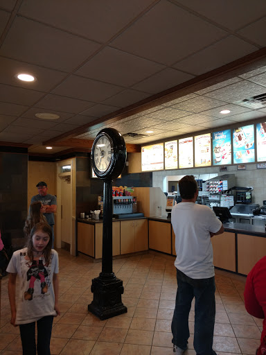 Fast Food Restaurant «DQ Grill & Chill Restaurant», reviews and photos, 504 S Main St, Wellington, OH 44090, USA