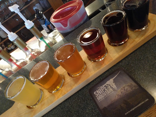 Snipes Mountain Brewery and Restaurant