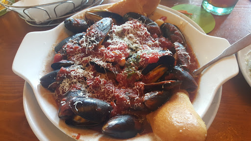 Italian Restaurant «Olive Garden», reviews and photos, 801 E Expy 83, Weslaco, TX 78596, USA