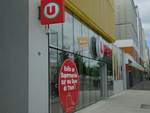 U Express Bordeaux Belcier - Gare St Jean