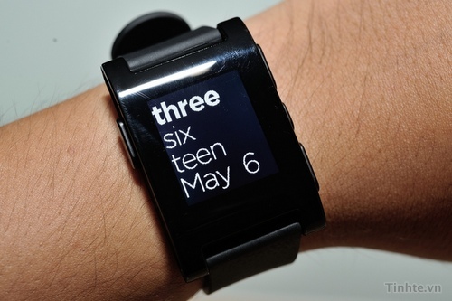 Pebble Watch-7