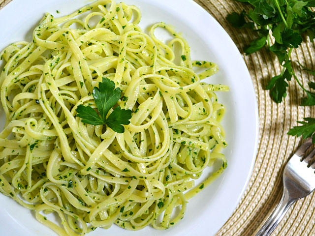 Top view of a plate of Parsley Pesto Pasta