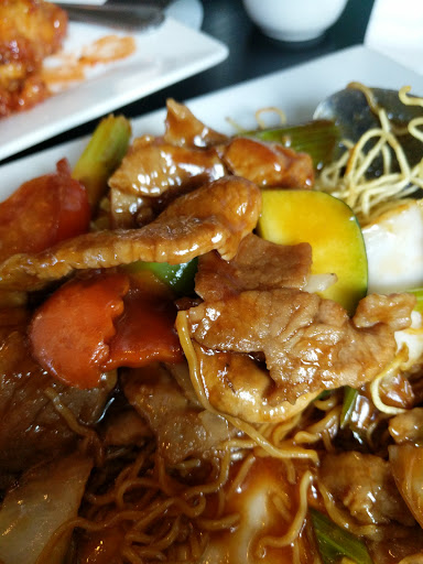 Chinese Restaurant «Golden Dragon Restaurant», reviews and photos, 2800 Broadway, Sacramento, CA 95817, USA