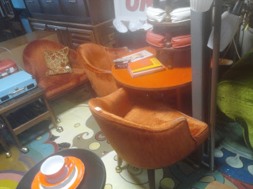 Used Furniture Store «Funky Vintage Furniture Warehouse», reviews and photos, 2256 Carson St, Haltom City, TX 76117, USA