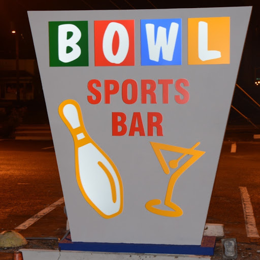 Holiday Bowling Center & Sports Bar logo