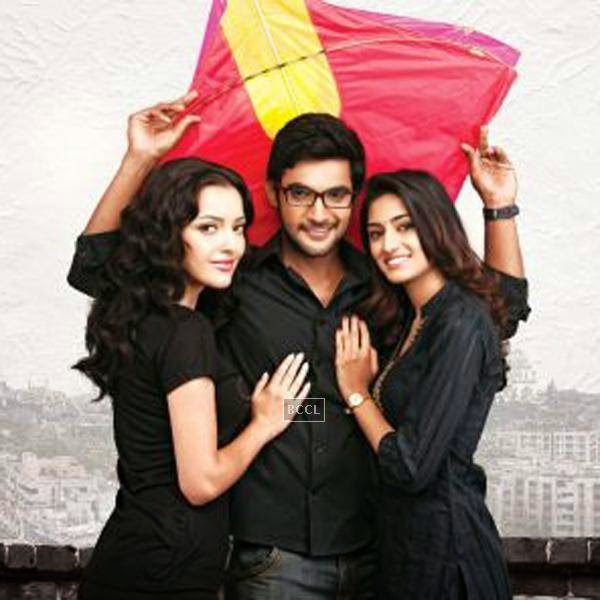Erica Fernandes, Aadi and Kristina Akheeva in a still from Telugu movie Galipatam. www.gulte.com