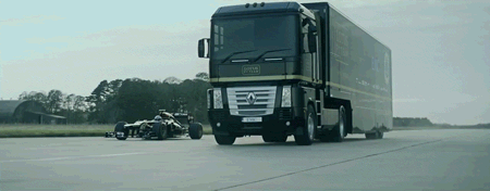Pirueta de F1 y Camión