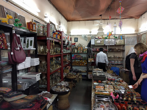 Souvenir Shop DilliHaat Shop, Souvenir Shop, Dilli Haat, West Kidwai Nagar, Kidwai Nagar, New Delhi, Delhi 110023, India, Craft_shop, state UP