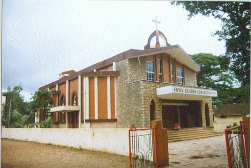 Holy Cross Church, College Road (SH-28), KHB Colony, Mangalwar Peth, Narayanpura, Dharwad, Karnataka 580008, India, Religious_Institution, state KA