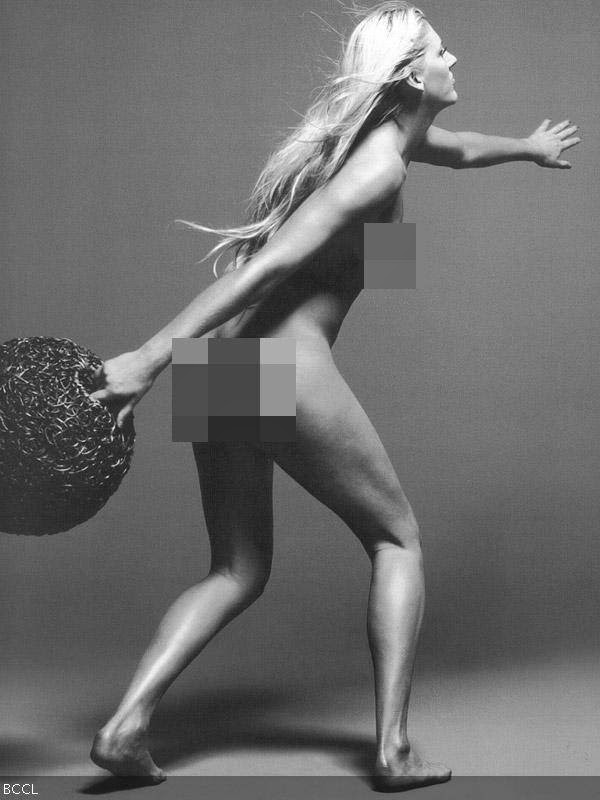  Olympic basketballer Lauren Jackson posed nude for a magazine. 