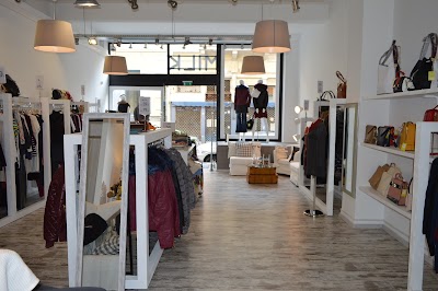 Photos of Rockbuxom Shop