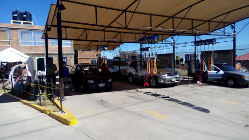 Auto lavado La Fé, Av. Prol. la Fe 4A, Africa, Guadalupe, Zac., México, Servicio de lavado de automóvil | CHIH