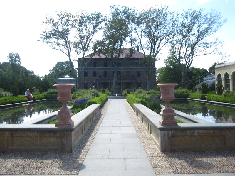 Tuscan Garden at Snug Harbor