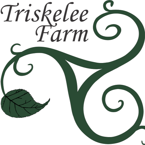 Triskelee farm logo