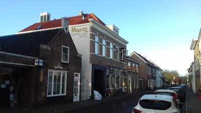 Photos of Mauritz Lounge and Hotel