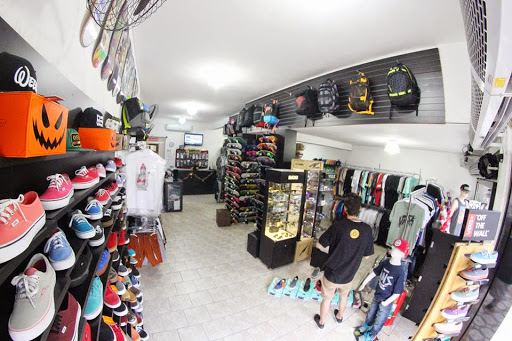 Plaza Skate Store, R. Dr. Souza Alves, 532 - Centro, Taubaté - SP, 12020-030, Brasil, Loja_de_artigos_de_desporto, estado São Paulo