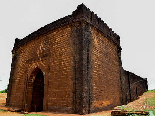 Gardarja, Bishnupur Arambagh - Bishnupur - Patrasayer Rd, Rajdarbar, Dalmadal Para, Bishnupur, West Bengal 722122, India, Historical_Landmark, state WB