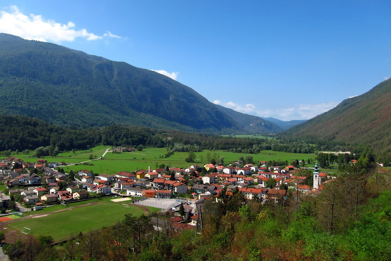 Kobarid in the valley