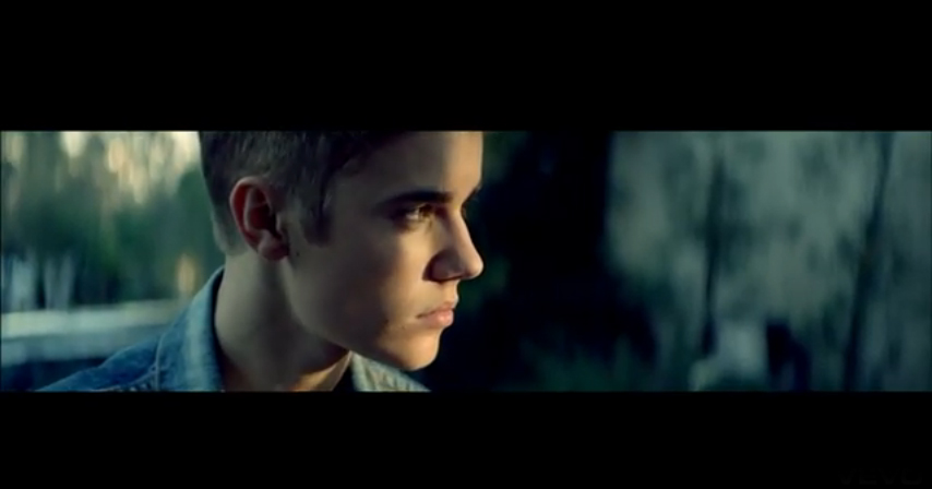 Watch Justin Bieber – As Long As You Love Me – Music Video