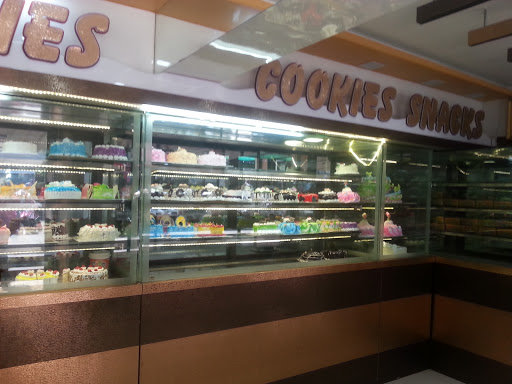 Cake-N-Bake, Shop No. 1, New Complex, Opp. City Kotwali, Jaistambh Chowk, Amravati, Maharashtra 444601, India, Cake_Shop, state MH