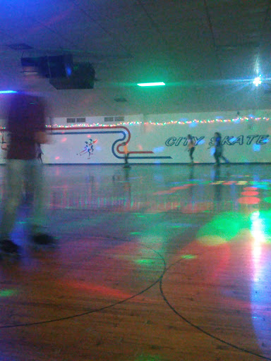 Amusement Center «City Skate Center», reviews and photos, 63 W Walnut Ave, Painesville, OH 44077, USA