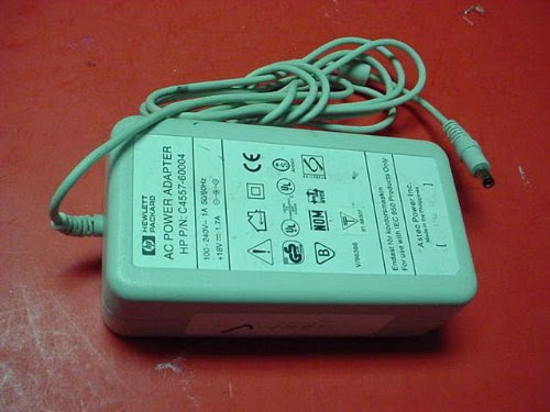  HP C4557-60004 AC Power adapter, Output 18V 1.7A