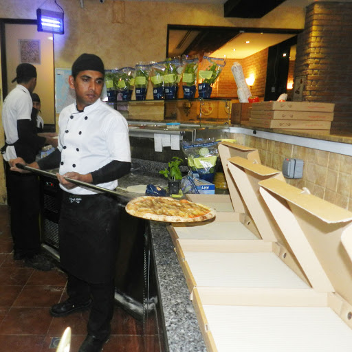 Pizza Di Rocco, Etihad Plaza - Khalifa city A - Abu Dhabi - United Arab Emirates, Pizza Restaurant, state Abu Dhabi