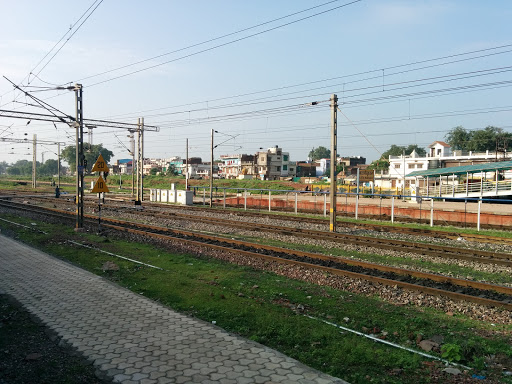 Katni Murwara Junction, Murwara-Kuthla Footbridge, Gole Bazar, Katni, Madhya Pradesh 483504, India, Train_Station, state MP