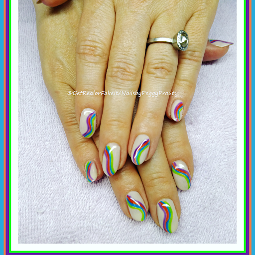 GetRealorFakeit nails by Peggy Prouty