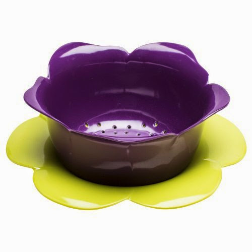  Garden Series Rose-Shaped Colander with Dew Plate (24 oz) - Grape
