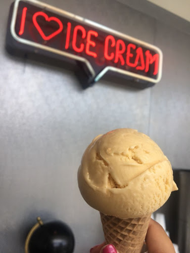 Ice Cream Shop «Milkjam Creamery», reviews and photos, 2743 Lyndale Ave S, Minneapolis, MN 55408, USA