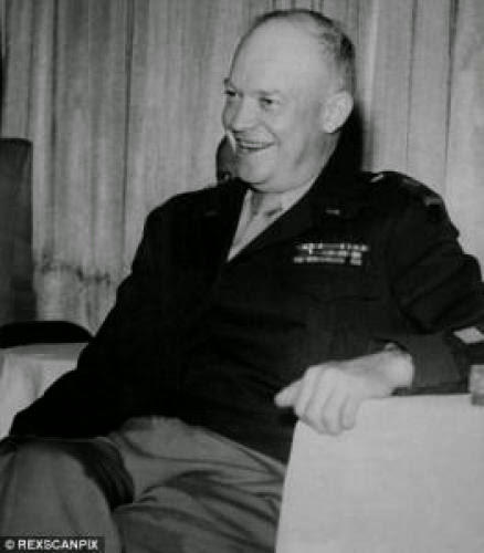President Eisenhower Had Three Secret Meetings With Aliens Former Pentagon Consultant Claims