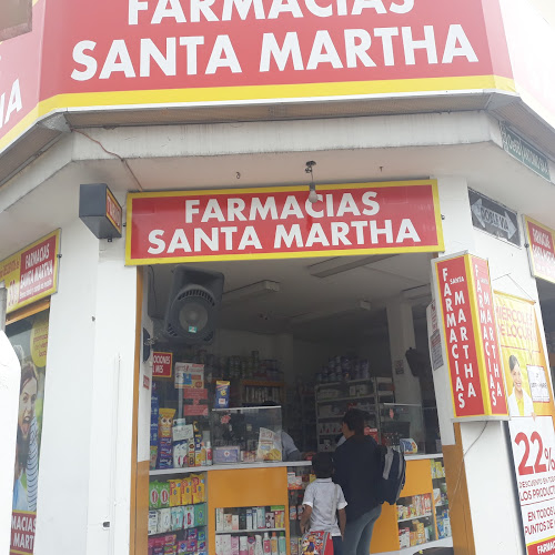 Opiniones de Farmacias Santa Martha en Quito - Farmacia